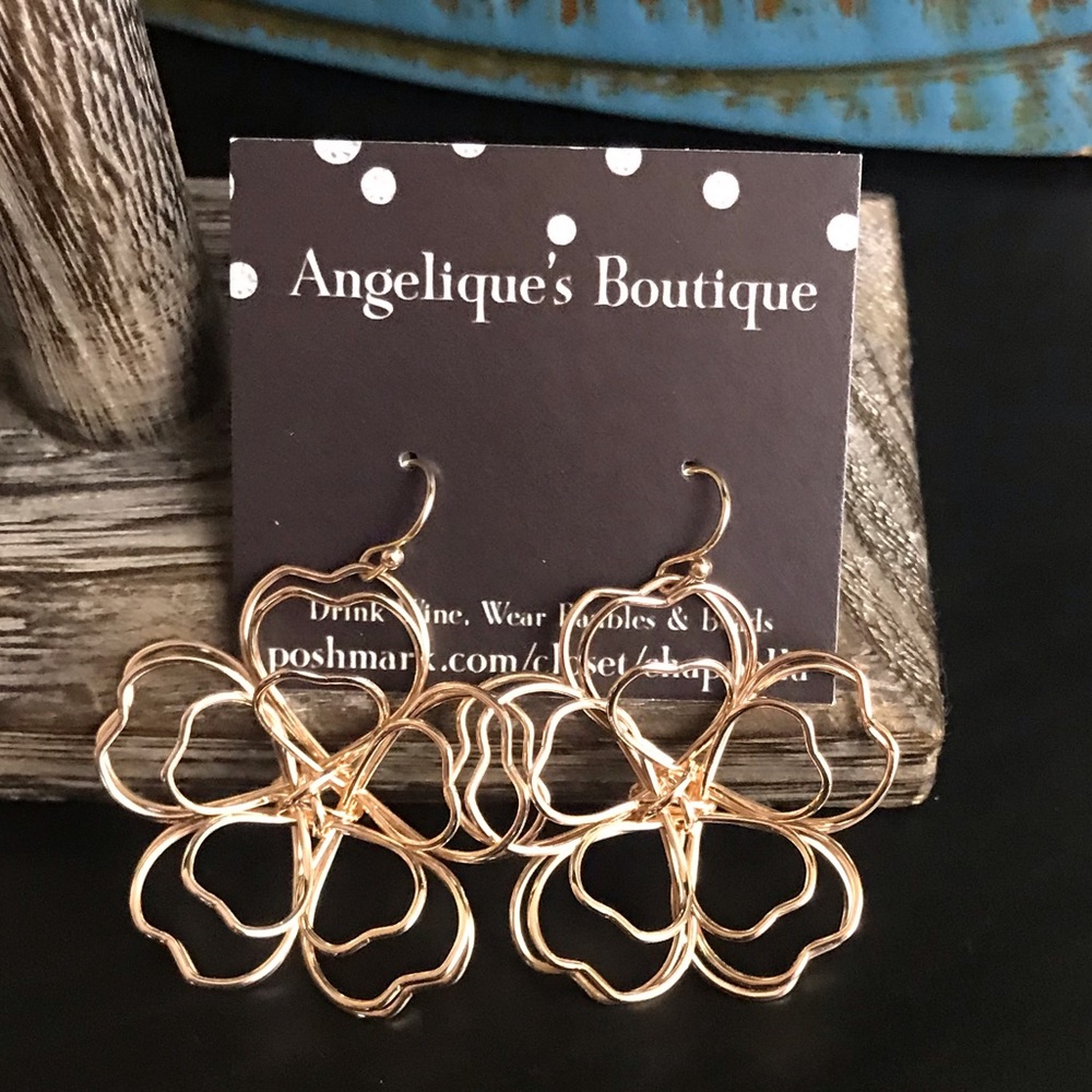 3/$20 Elegant Rose Gold Flower Earrings